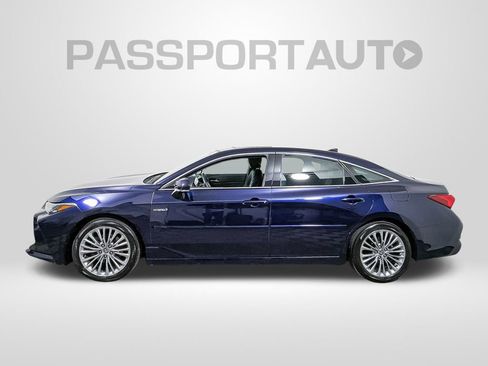 Used 2021 Toyota Avalon Limited w/ Advanced Safety Package image 3