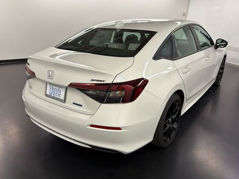 New 2026 Honda Civic FWD Hybrid Sedan image 9