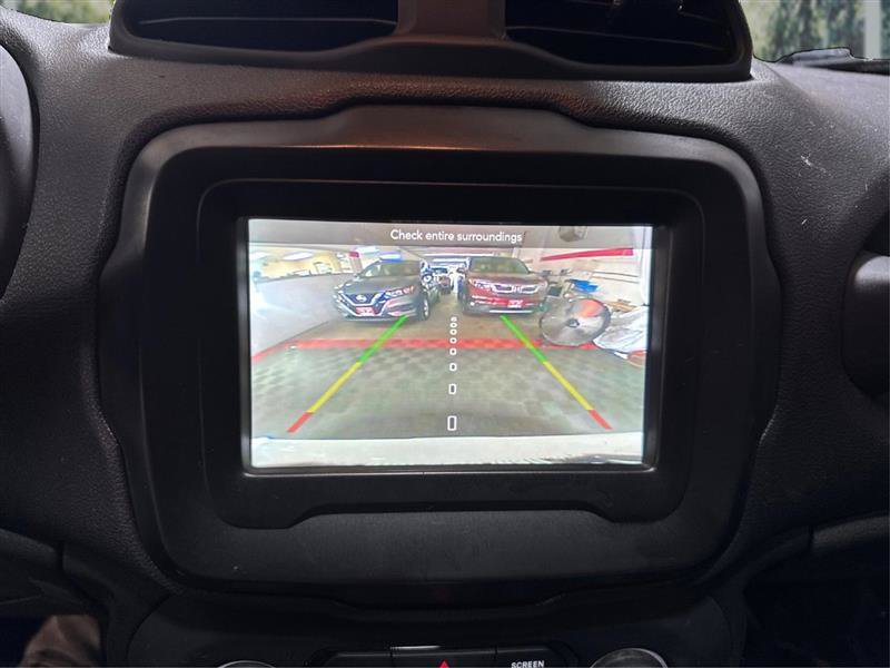 Used 2019 Jeep Renegade Limited AWD/4WD image 26