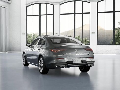 Used 2024 Mercedes-Benz CLA 250 4MATIC image 27