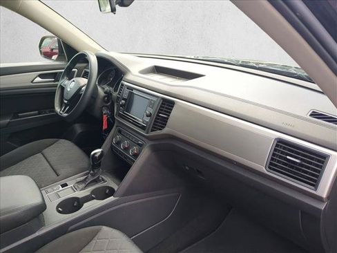 Used 2019 Volkswagen Atlas S FWD image 16