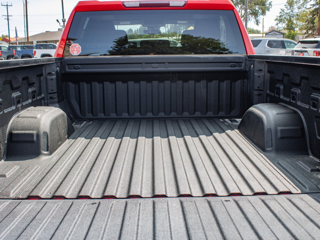 Used 2024 Chevrolet Silverado 1500 Custom w/ LPO, Dark Essentials Package AWD/4WD image 12