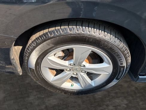 Used 2019 Honda Odyssey EX-L image 43
