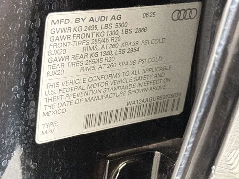 Used 2025 Audi Q5 Premium Plus w/ Premium Plus image 21