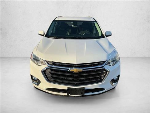 Used 2018 Chevrolet Traverse Premier image 2