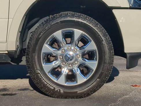 Used 2019 RAM 2500 Limited image 11
