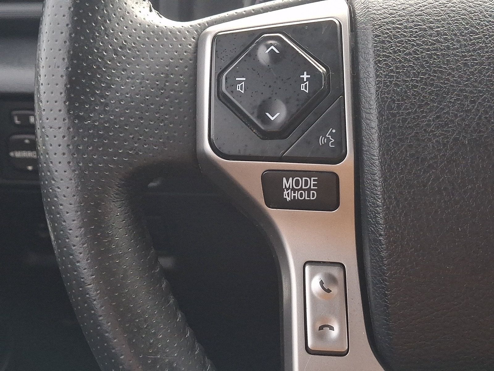 Used 2021 Toyota 4Runner Limited AWD/4WD image 22