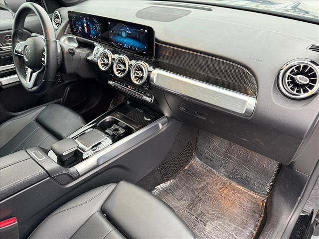 Used 2020 Mercedes-Benz GLB 250 4MATIC image 25