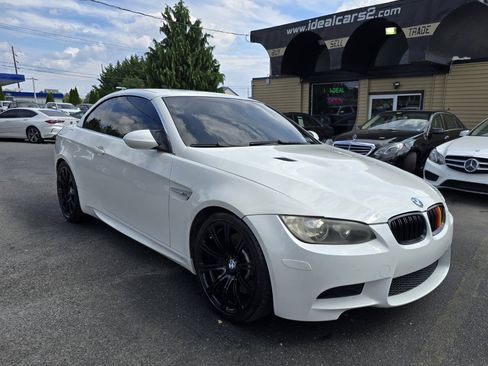 Used 2008 BMW M3 Convertible RWD image 2