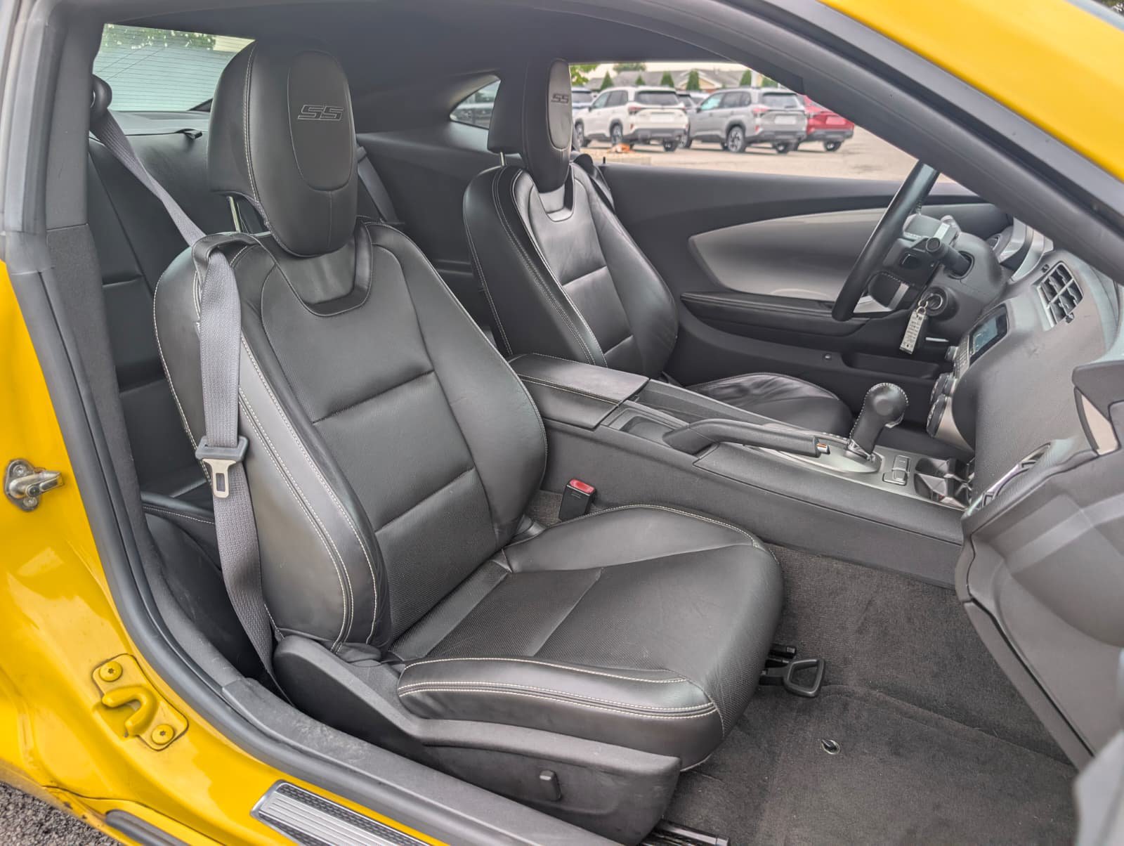 Used 2010 Chevrolet Camaro SS w/ RS Package RWD image 28