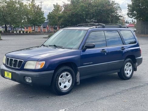 Used 2001 Subaru Forester L AWD/4WD image 7