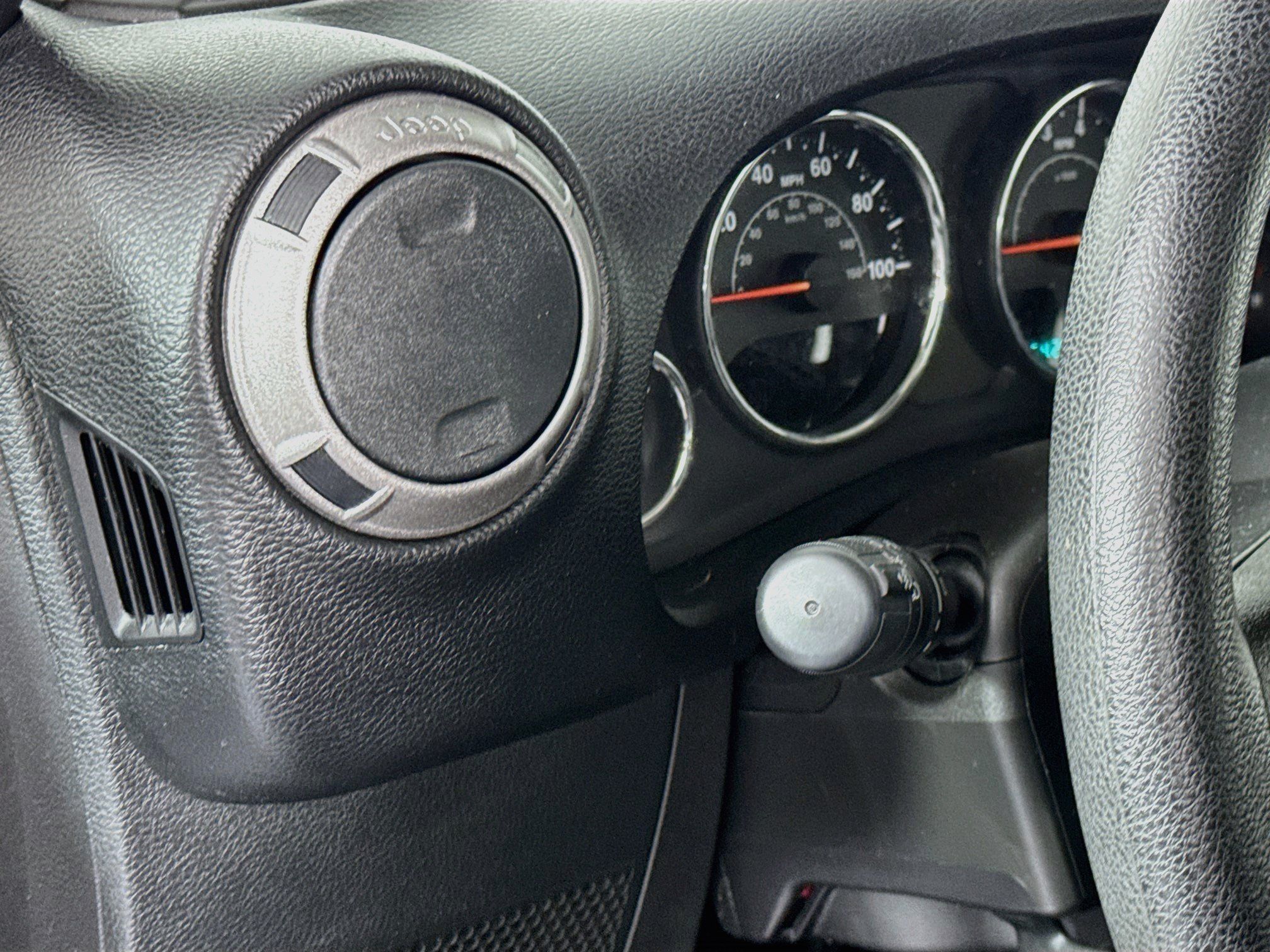 Used 2016 Jeep Wrangler Unlimited Sport AWD/4WD image 10