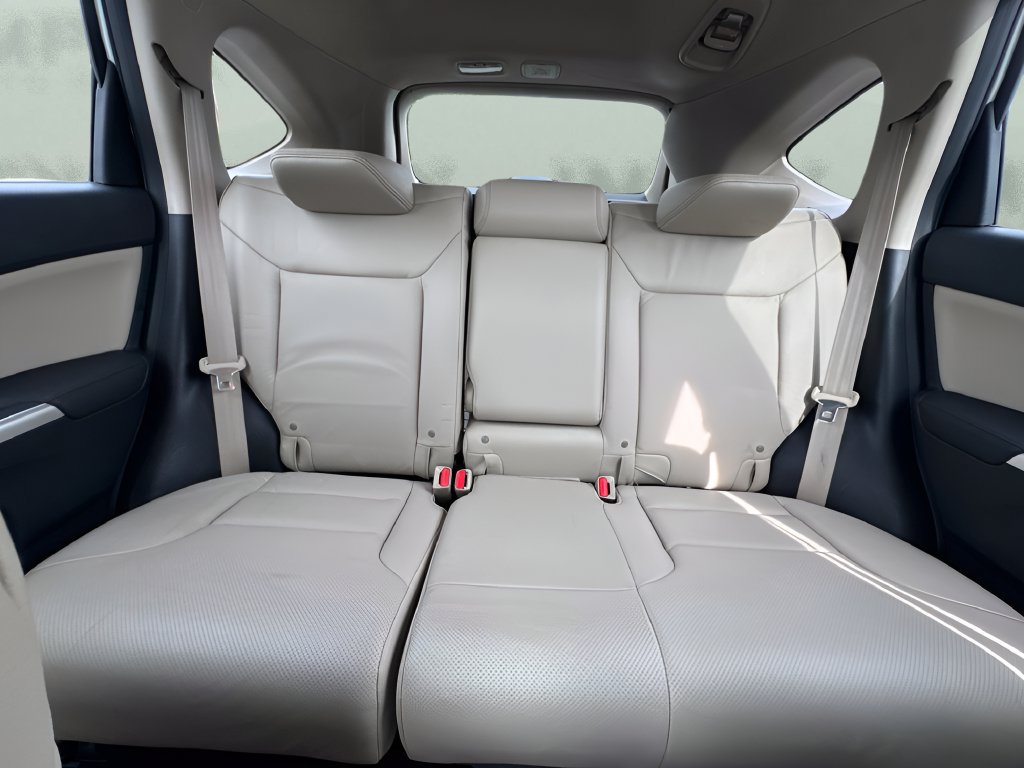 Used 2016 Honda CR-V Touring image 12