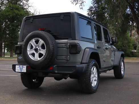 Used 2019 Jeep Wrangler Unlimited Sport S AWD/4WD image 5