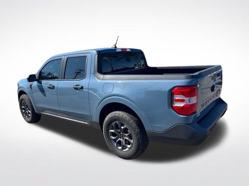 Used 2024 Ford Maverick XLT FWD image 3