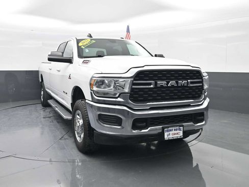 Used 2022 RAM 3500 Big Horn image 2