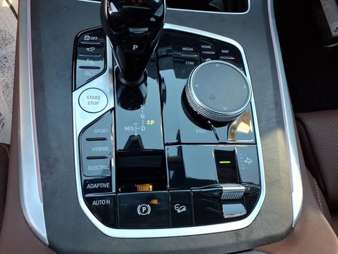 Used 2023 BMW X5 xDrive45e w/ M Sport Package image 19