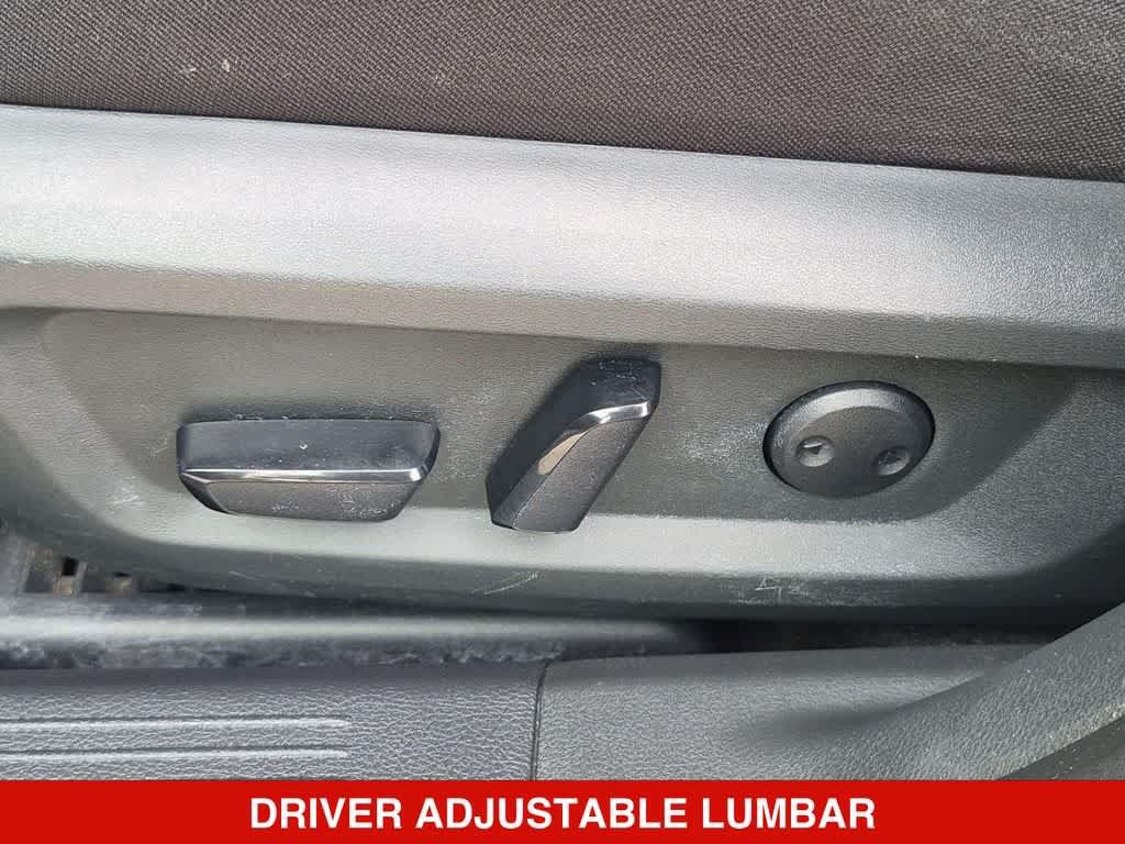 Used 2024 Nissan Rogue SV FWD image 16