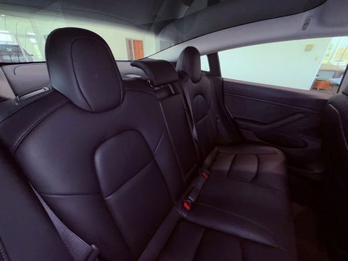 Used 2019 Tesla Model 3 Long Range image 11