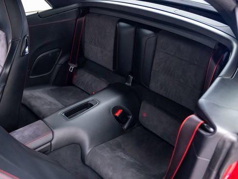 Used 2015 Porsche 911 Carrera GTS RWD image 18