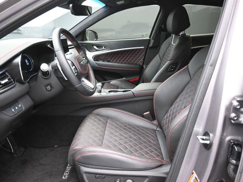 Used 2024 Genesis G70 3.3T Advanced w/ Sport Prestige Package image 21