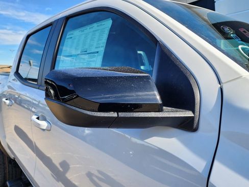 New 2026 GMC Canyon Elevation w/ Convenience Package image 11