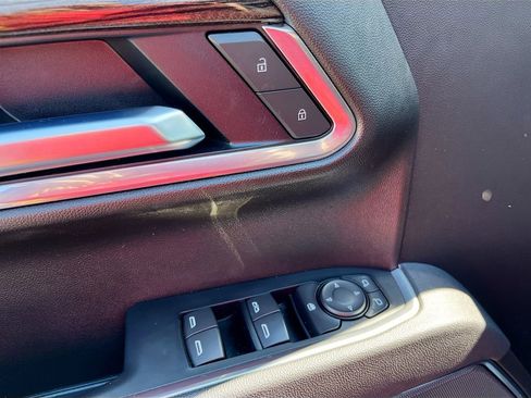 Used 2025 Chevrolet Silverado 1500 LT Trail Boss w/ Protection Package image 18