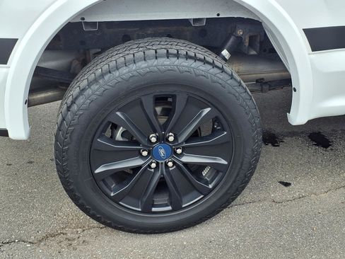 Used 2020 Ford F150 XLT w/ Equipment Group 302A Luxury image 26