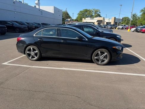 Used 2019 Mercedes-Benz A 220 4MATIC image 4
