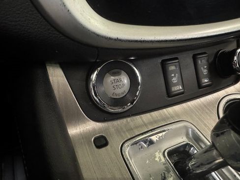 Used 2017 Nissan Murano SV w/ Premium Plus Package image 12