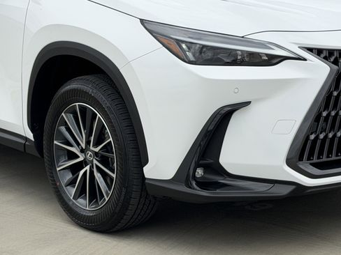 New 2026 Lexus NX 350h AWD w/ Premium Package image 4
