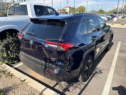 Used 2024 Toyota RAV4 XLE AWD/4WD image 3