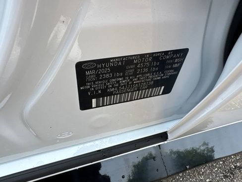 New 2025 Hyundai Sonata Limited image 21