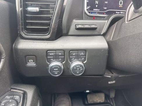 Used 2024 GMC Sierra 2500 AT4 AWD/4WD image 27