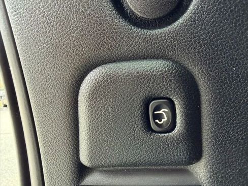 Used 2020 Dodge Durango GT image 48