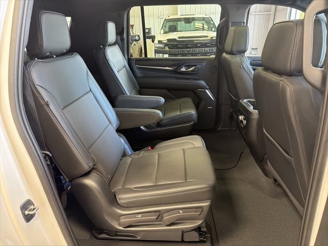 Used 2023 GMC Yukon XL Denali w/ Max Trailering Package AWD/4WD image 26