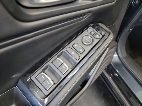 Used 2023 Honda Accord Touring image 14
