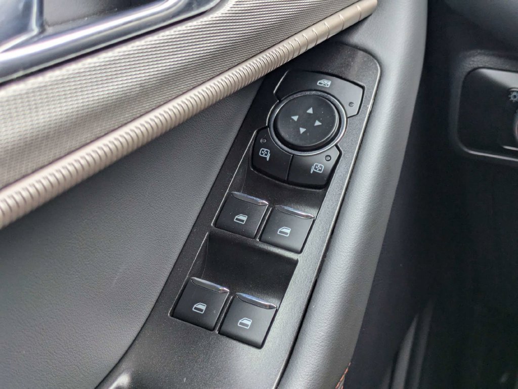 Used 2026 Ford Explorer Active RWD image 25