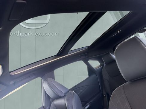 Certified 2026 Lexus RX 450h AWD w/ Convenience Package image 22