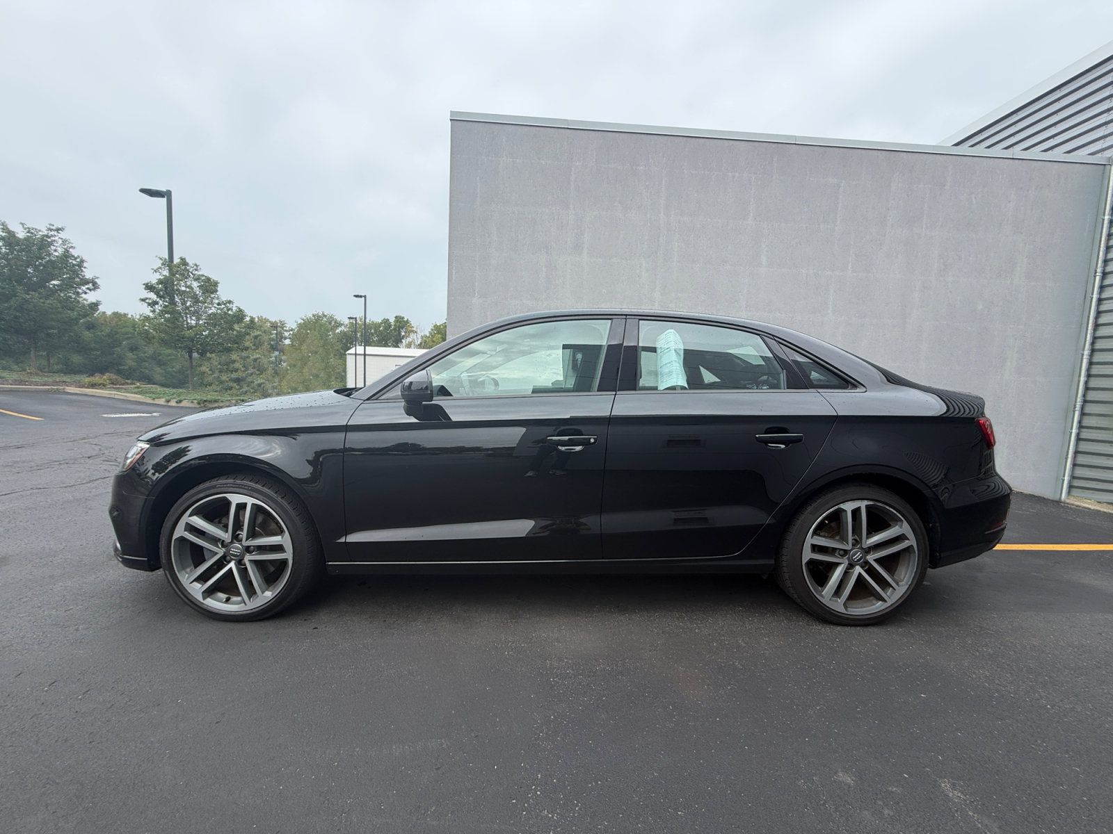 Used 2018 Audi A3 2.0T Premium w/ Convenience Package AWD/4WD image 2