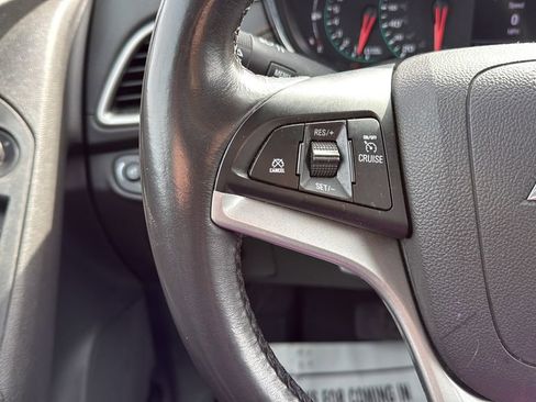 Used 2020 Chevrolet Trax LT w/ Redline Edition image 30