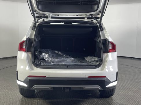 New 2026 BMW X1 xDrive28i w/ Technology Package image 8