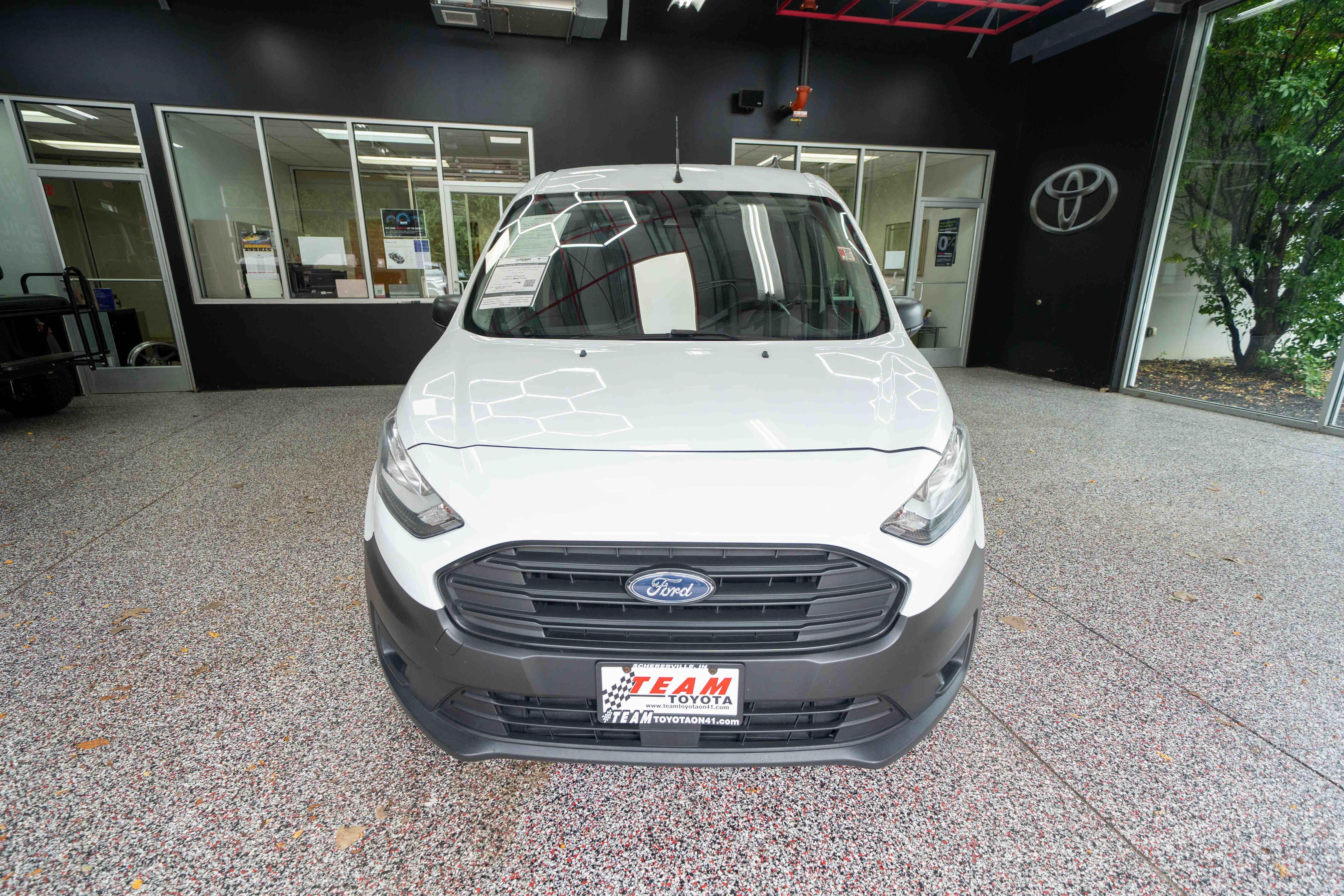 Used 2022 Ford Transit Connect XL FWD image 6