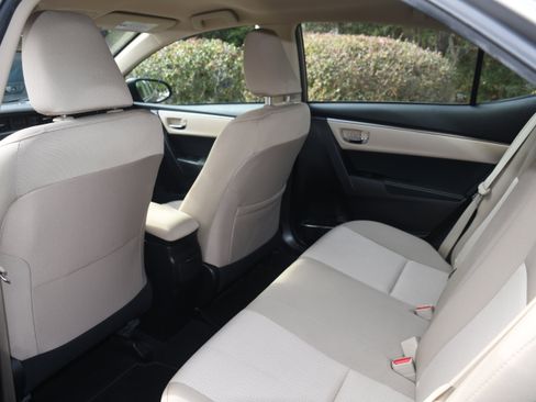 Used 2014 Toyota Corolla LE image 14