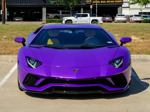 Used 2018 Lamborghini Aventador S AWD/4WD image 5