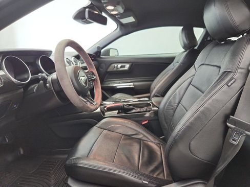 Used 2021 Ford Mustang GT w/ Equipment Group 301A image 6