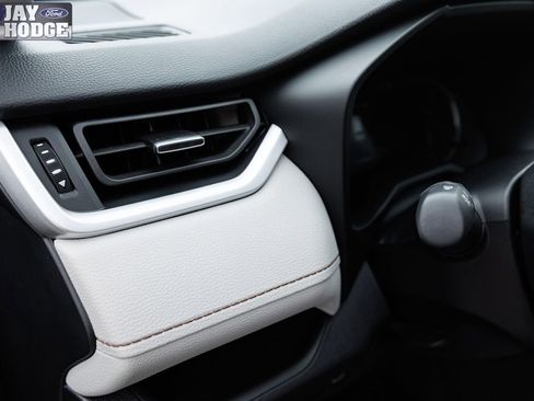 Used 2024 Toyota RAV4 XLE Premium image 24