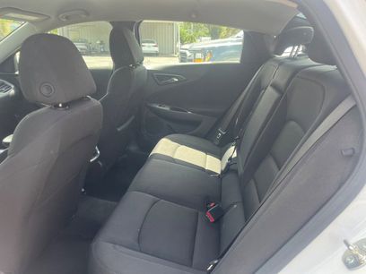 Used 2025 Chevrolet Malibu LT