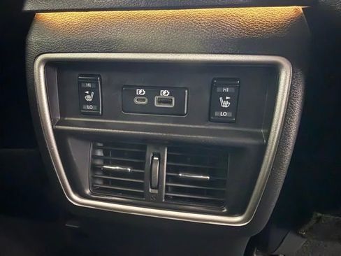 Used 2023 Nissan Murano SL image 12