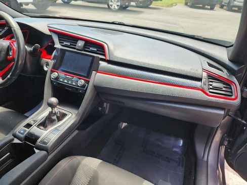 Used 2018 Honda Civic Si image 10